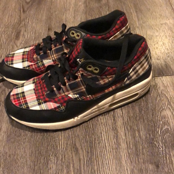 Nike Shoes - Vintage Nike Air Max